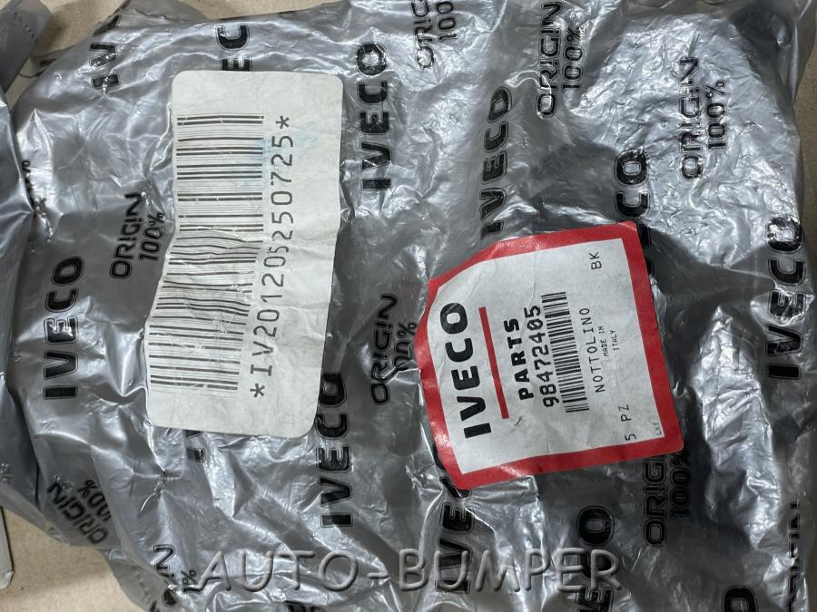Iveco EuroTech Cursor Крюк солнцезащитной шторки 98472405
